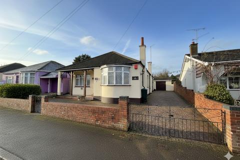 undefined, Locarno Avenue, Luton, Bedfordshire, LU4 9EJ