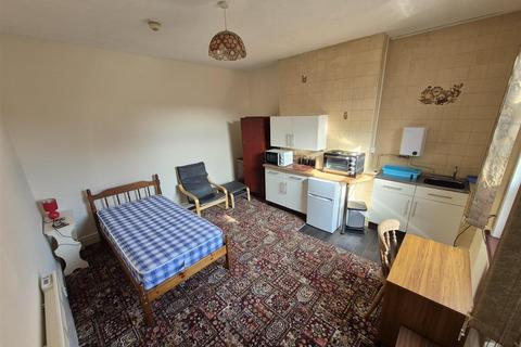 1 bedroom in a house share to rent, Albany Road, Coventry