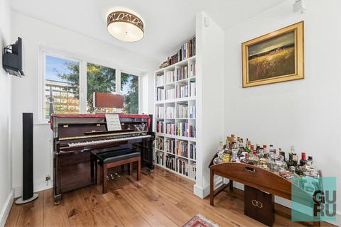 4 bedroom terraced house for sale, Mylne Close, London, W6