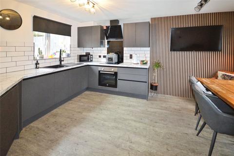 3 bedroom detached house for sale, Woodyard Close, Swadlincote DE11