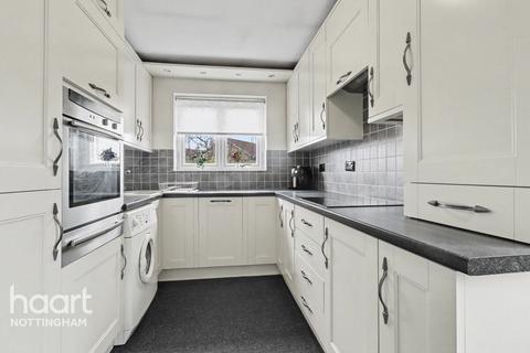 3 bedroom detached bungalow for sale, Beaufort Court, NOTTINGHAM