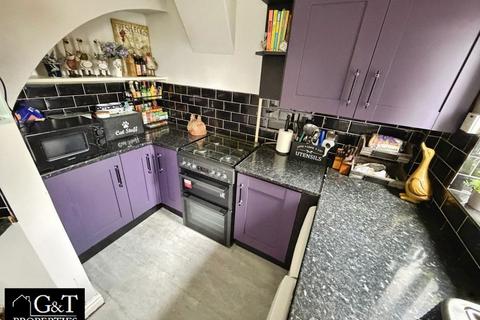 3 bedroom semi-detached house for sale, Greaves Road, Dudley