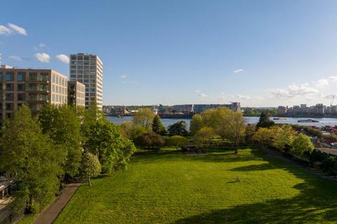 2 bedroom apartment for sale, Starboard Way, London E16