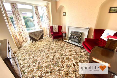 3 bedroom semi-detached house for sale, Shotley Avenue, Sunderland SR5