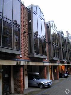 Retail property (high street) for sale, 3 Crescent Stables London SW15 2TN