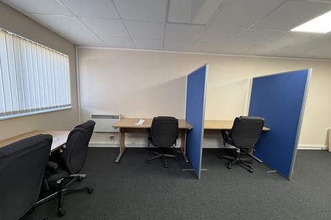 Mixed use to rent, Blackburn Rd Dunstable LU5 5BQ