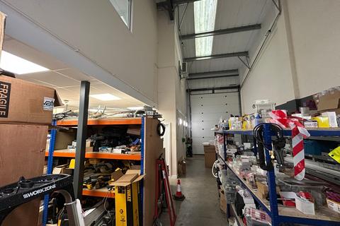 Industrial development to rent, Windmill Rd Kenn BS21 6TR