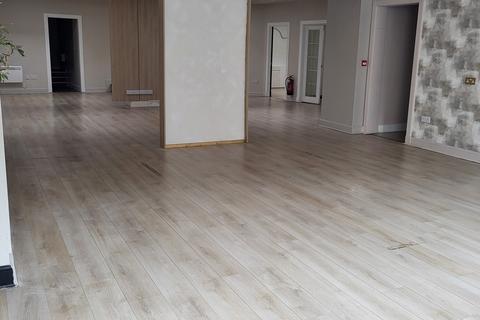 Convenience store to rent, 118-122 Academy St Inverness IV1 1LX