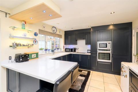 4 bedroom detached house for sale, Oakdene Way, Leeds, LS17
