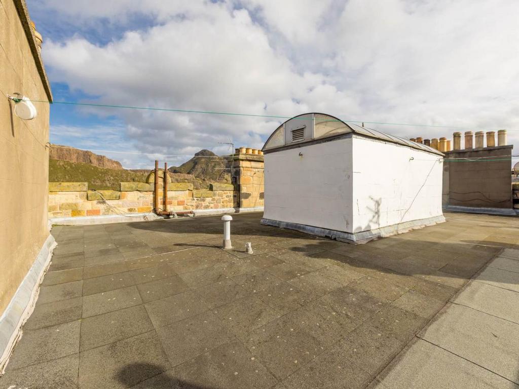 77750 St Leonards St-0