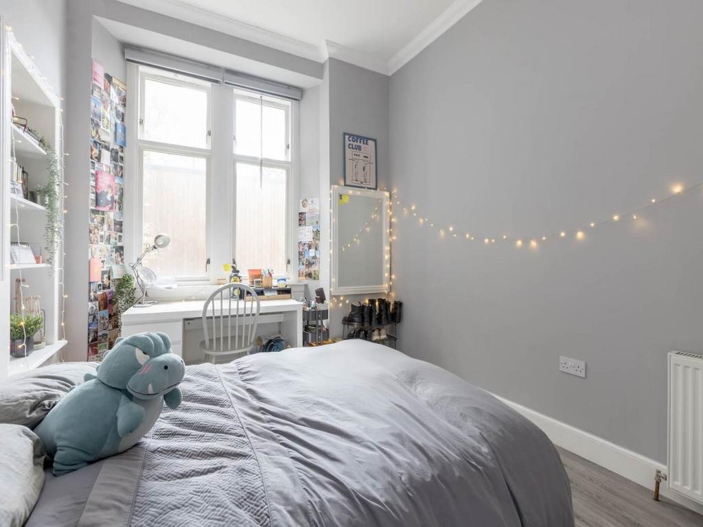 77750 St Leonards St-0