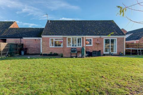 3 bedroom detached bungalow for sale, Beech Close, Diss IP21