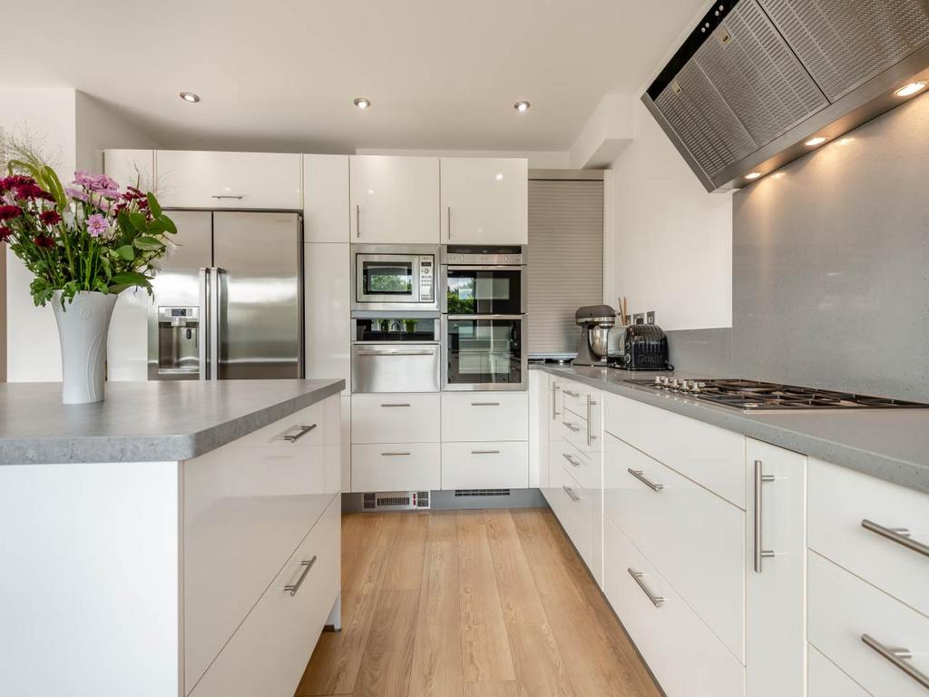 6 wickfield kitchen