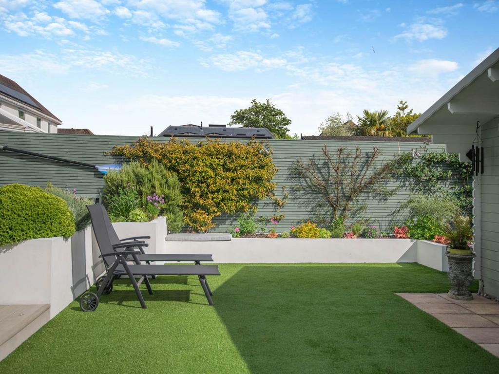6 wickfield garden 3