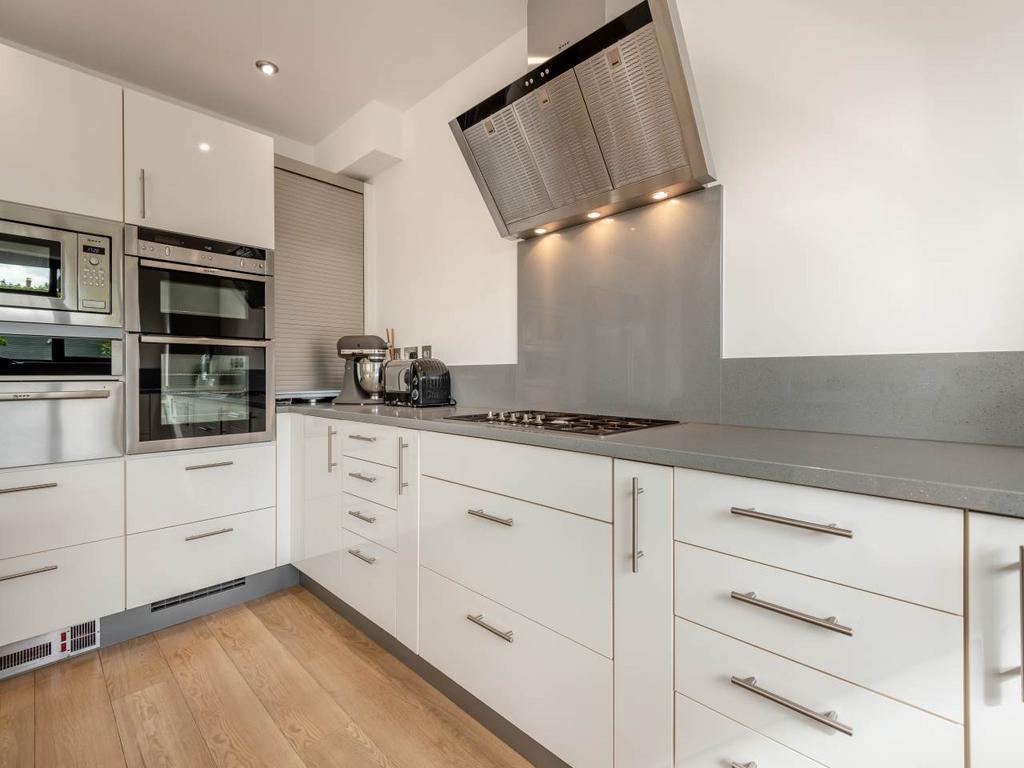 6 wickfield kitchen