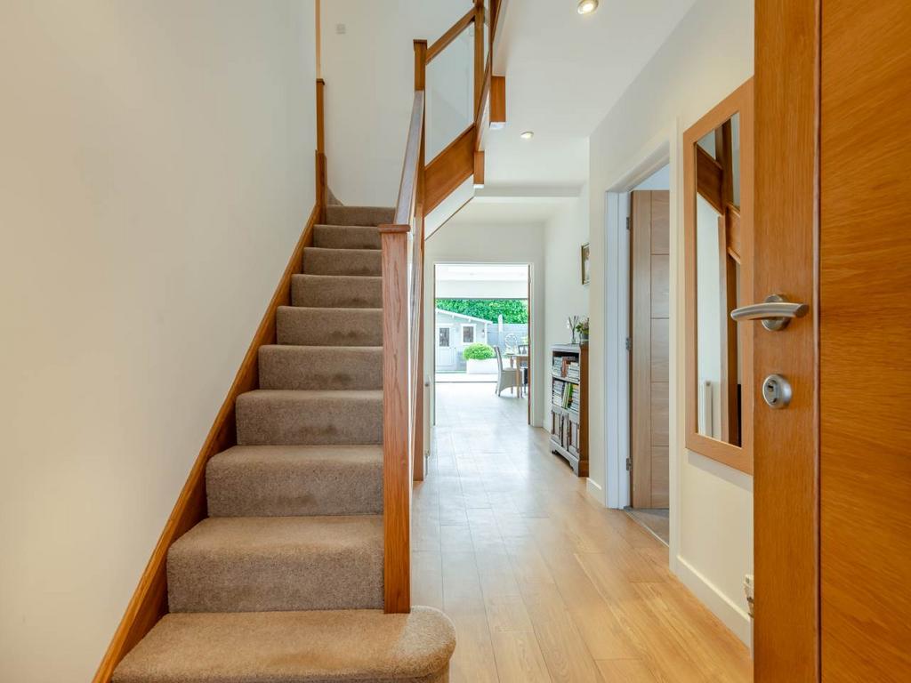 6 wickfield entrance