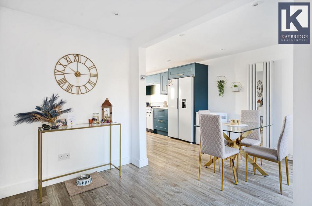 Poplar Crescent, Epsom - KT19 9 ER