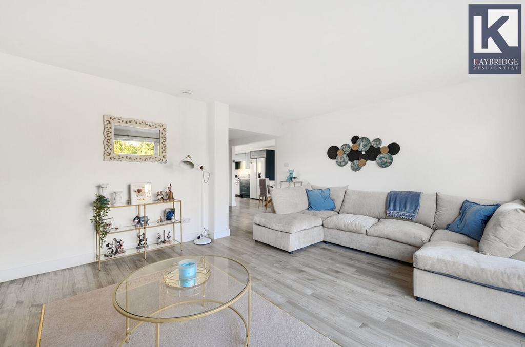Poplar Crescent, Epsom - KT19 9 ER