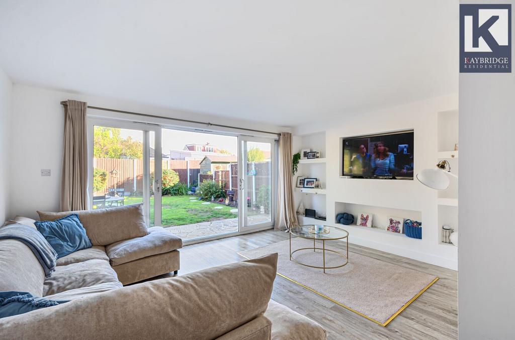 Poplar Crescent, Epsom - KT19 9 ER