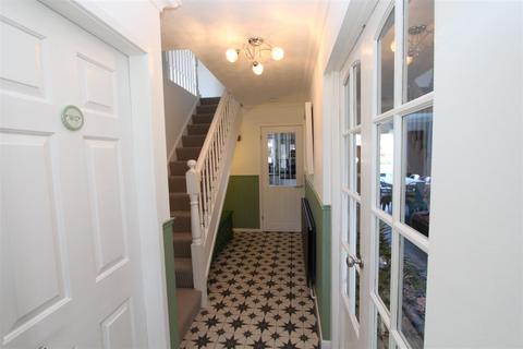 4 bedroom detached house for sale, Penmark Close, Callands, Warrington