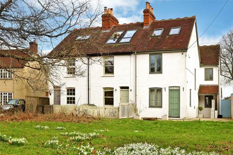 4 bedroom terraced house for sale, New Cottages, Common Lane, Burnham, Slough, SL1