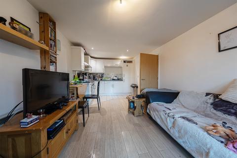 1 bedroom flat for sale, Monyhull Hall Road, Birmingham B30