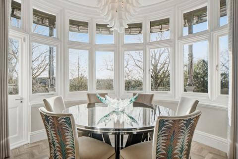2 bedroom flat for sale, 15 Newton Park Place, Chislehurst, Kent, BR7