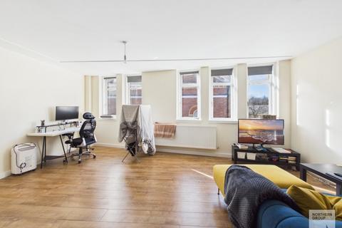 undefined, Apt 3 :: Vernon Street