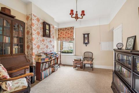4 bedroom semi-detached house for sale, Harrow