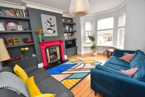 4 bedroom terraced house for sale, Newton Road, Urmston, M41