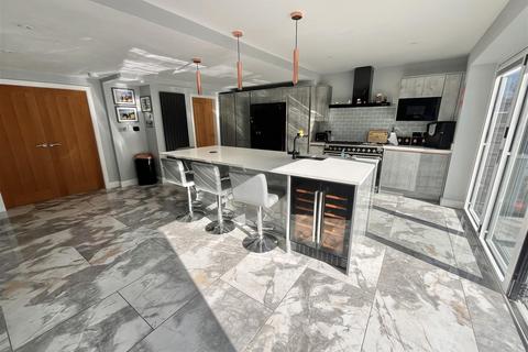 4 bedroom link detached house for sale, Devonshire Drive, Alderley Edge
