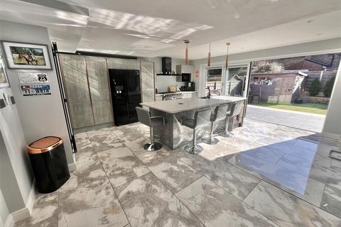 4 bedroom link detached house for sale, Devonshire Drive, Alderley Edge