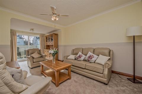 undefined, Castle Ings Gardens, New Farnley, Leeds