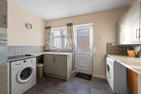 2 bedroom detached bungalow for sale, Winston Gardens, Boston, PE21