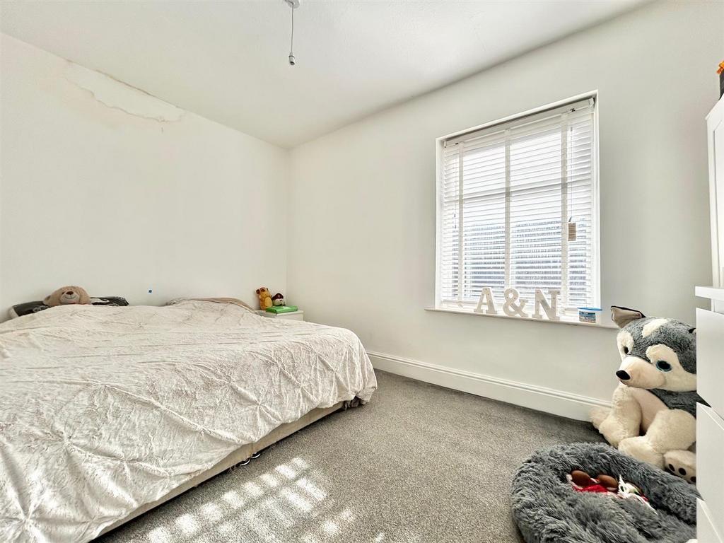 Bedroom.jpg