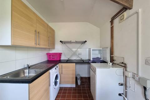 undefined, Sixth Lane, Lamphey, Pembroke, Pembrokeshire, SA71