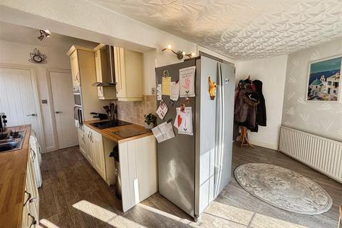 undefined, Harbour Road, Bradford BD6