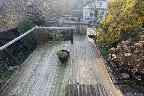 2 bedroom house to rent, Coombe Way, Plymouth, PL5