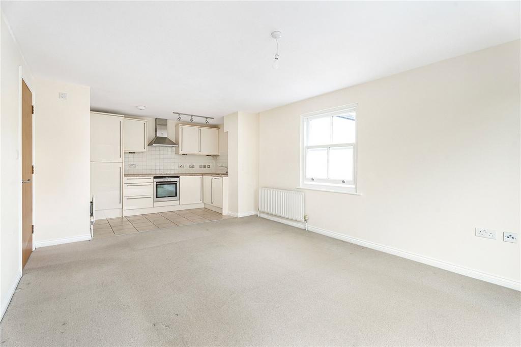 Apartment in Bedford - View 2