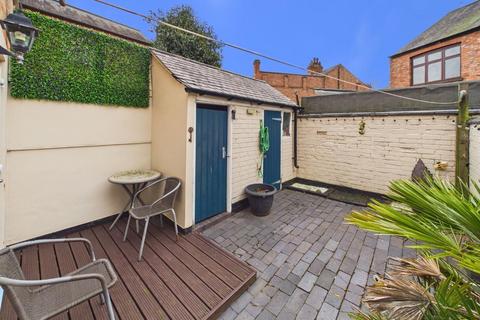 2 bedroom terraced house for sale, Central Road, Woodgate, Leicester