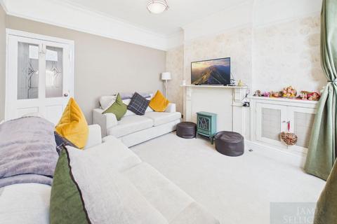 2 bedroom terraced house for sale, Central Road, Woodgate, Leicester