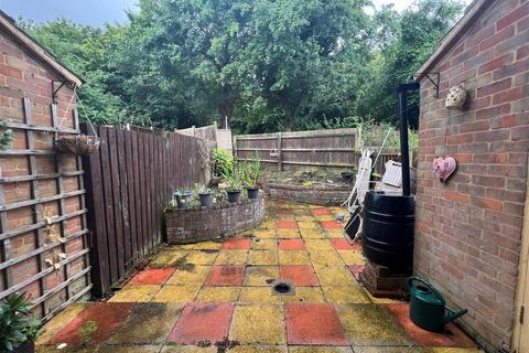 undefined, Sandy Close, Great Linford, Milton Keynes, MK14 5EE