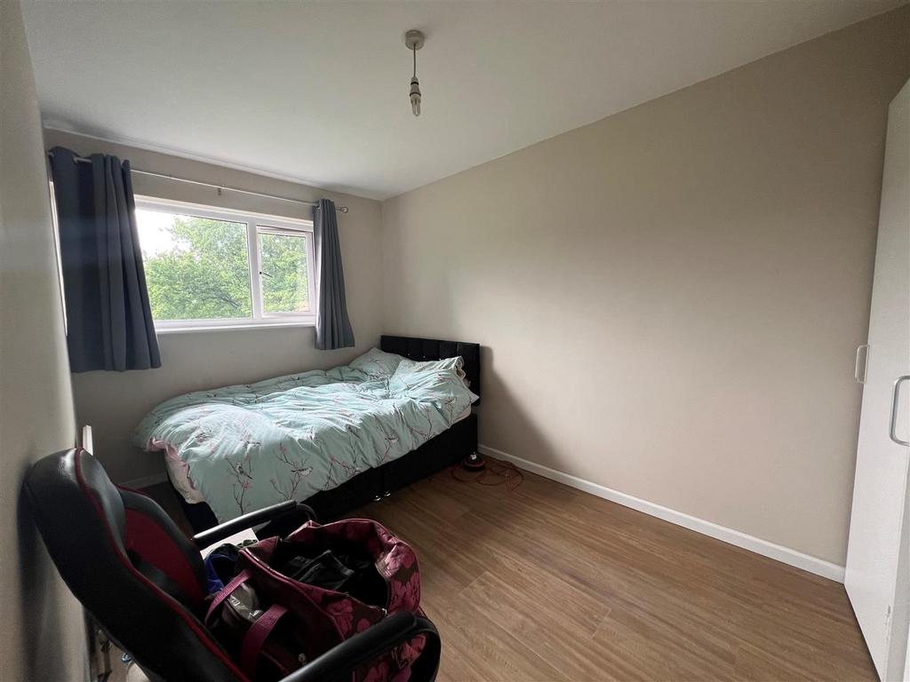 Bedroom 2.jpg