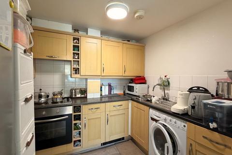 1 bedroom flat for sale, Kelvin Gate, Bracknell, Berkshire, RG12