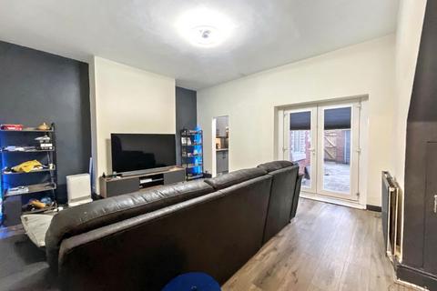 1 bedroom flat for sale, Stanhope Road, South Shields, NE33