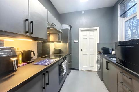 1 bedroom flat for sale, Stanhope Road, South Shields, NE33