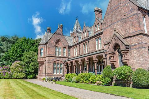 Ye Priory Court, Liverpool, L25