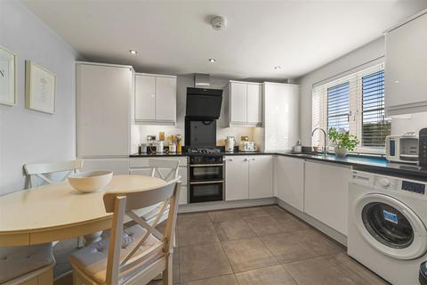 2 bedroom terraced house for sale, Poppy Field, Brantham