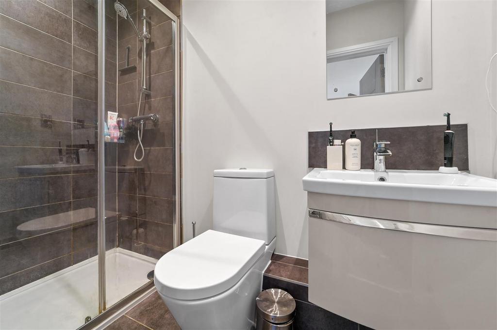 Ensuite