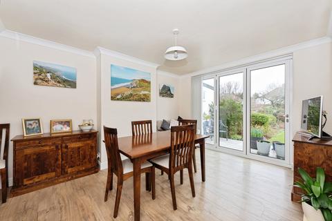 undefined, Fairford Gardens, WORCESTER PARK, Surrey, KT4